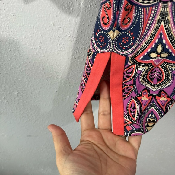 J McLaughlin paisley tunic size small - Picture 4 of 8